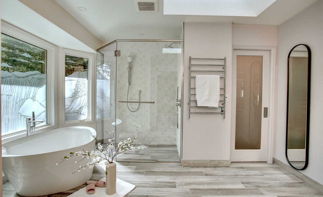 Bathroom Remodel: Stylish Tile & Fixture Upgrades in Your 2025